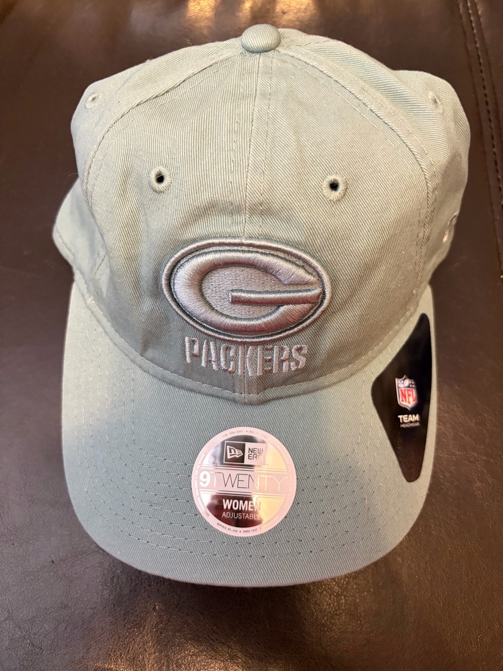 New Era Women's Sage Green Packers 9TWENTY Adjustable Cap